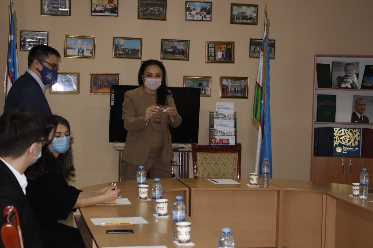 Read more about the article Rossiya Federatsiyasi Qozon Federal Universitetining xalqaro munosabatlar Instituti xamkorligida uchrashuv