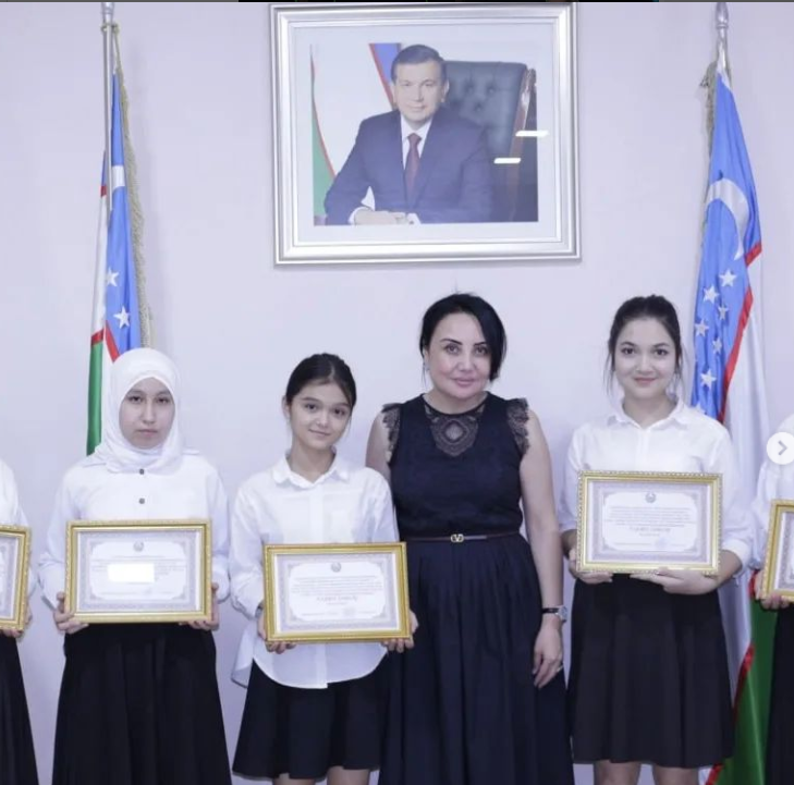 Read more about the article O‘zbekiston Respublikasi Oriental universiteti tomonidan o‘rta maxsus ta’lim muassasalari hamda umumta’lim maktablarining 2022/2023-o‘quv yili bitiruvchilari o‘rtasida Arab tili fani bo‘yicha II Respublika fan olimpiadasi o‘tkazildi. 