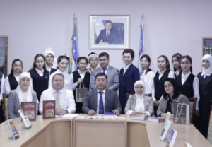 Read more about the article “21-oktyabr O‘zbek tiliga davlat tili maqomi berilgan kuni” munosabati bilan bayram tadbiri o‘tkazildi.