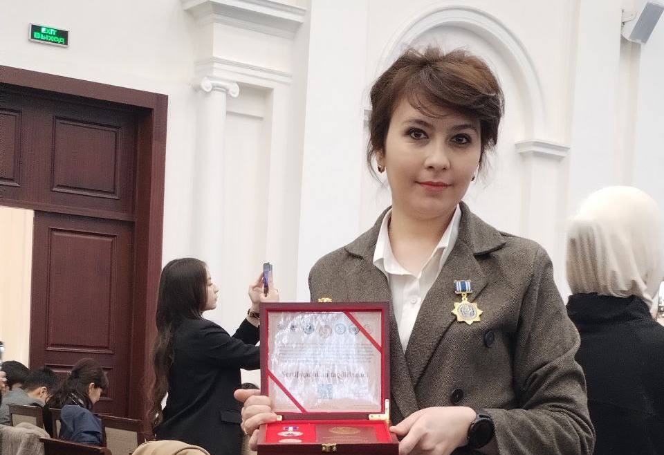 Read more about the article Nizomiy nomidagi TDPU akademik litseyi o’qituvchisi xalqaro ko’rik-tanlovda taqdirlandi