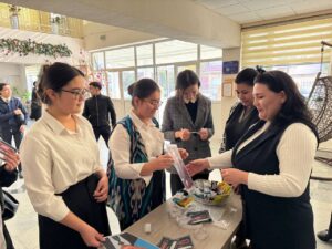 Read more about the article &laquo;KITOBXONLIK VA O’QUVCHI-YOSHLAR&raquo; TADBIRI JARAYONIDAN